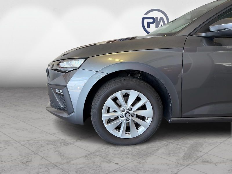 Škoda Scala 1.0TSi 85kW Selection - fotka 14 z 22