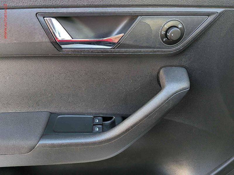 Škoda Fabia (2020) 1.0 TSI, ČR, AC, temp - fotka 12 z 15