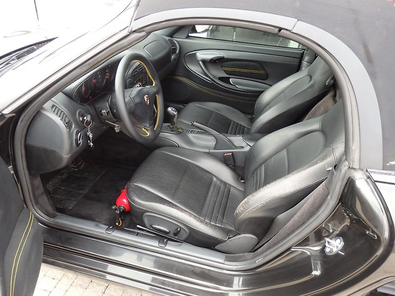Porsche Boxster 2.5 150 kW + HARDTOP - fotka 12 z 21