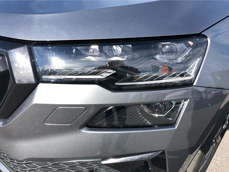 Škoda Karoq Sportline 1.5 TSI DSG - fotka 26 z 30