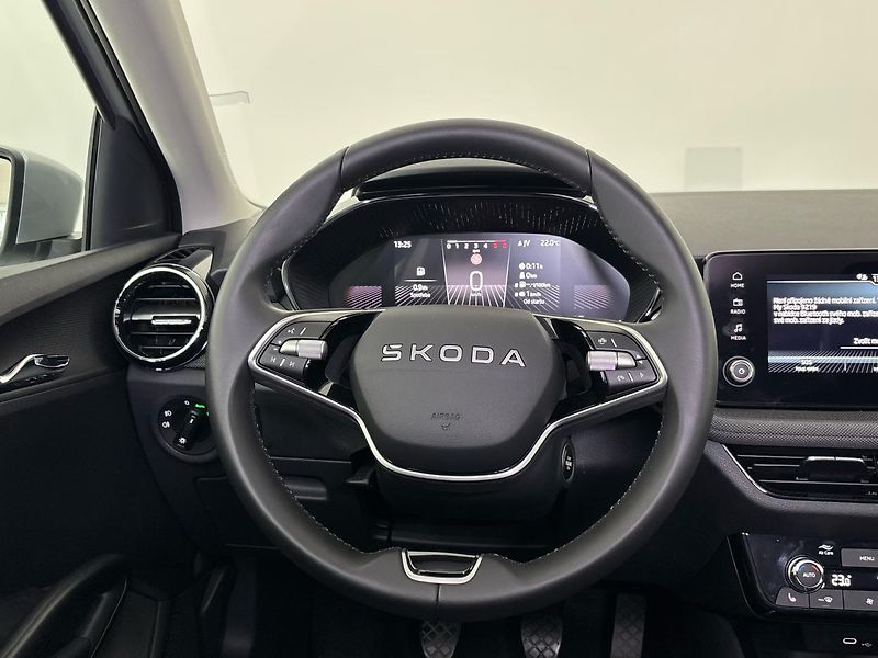 Škoda Fabia Selection - fotka 18 z 28