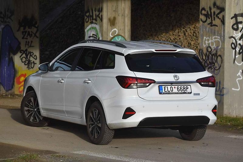 Elektrické kombi MG5 je zajímavým zpestřením trhu