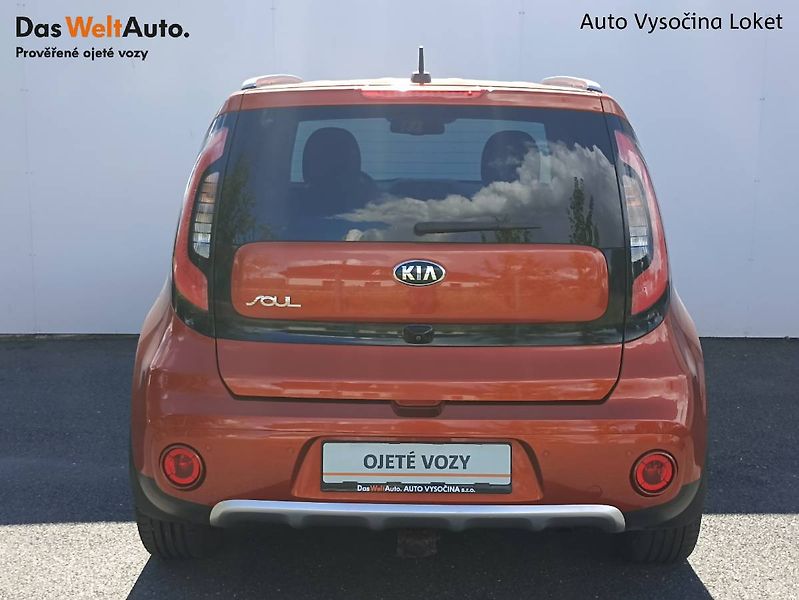 Kia Soul (2017) 1.6 GDI 97kW tažné servis.knih - fotka 24 z 31