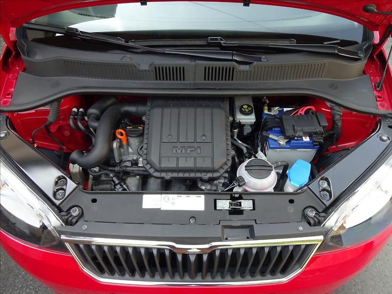 Škoda Citigo 1.0 MPi 44kW 26 000KM - fotka 32 z 40