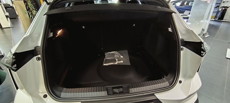 Renault Symbioz (2026) full hybrid E-TECH 160 POBOČKA - fotka 8 z 8
