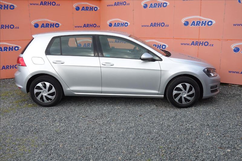 Volkswagen Golf 1,4 TSi,ČR,1 MAJ.,COMFORTLINE. - fotka 8 z 32