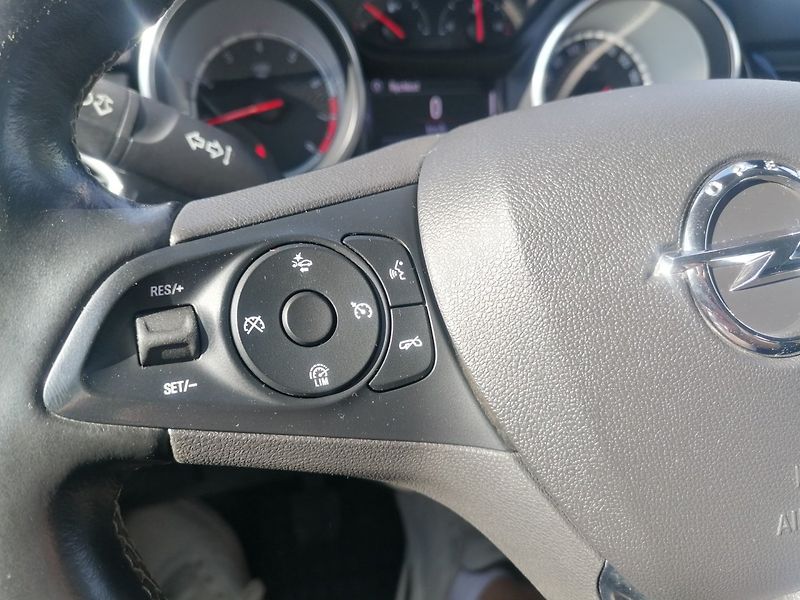 Opel Astra (2018) 1.4 Turbo Digi.klima,Výhřevy - fotka 18 z 30