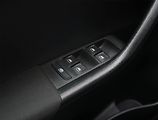 Škoda Fabia (2015) 1.2 TSI, Tempomat - náhled 18