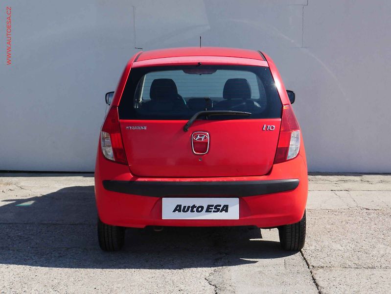 Hyundai i10 (2010) 1.1i, ČR, AC - fotka 5 z 16