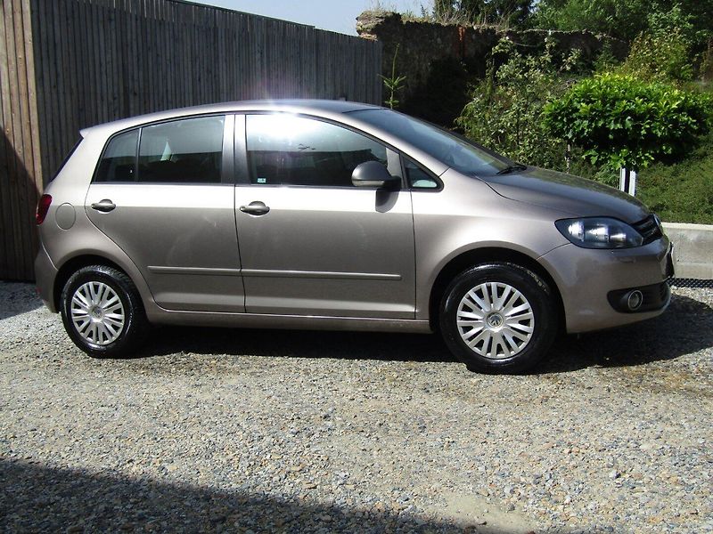 Volkswagen Golf Plus (2010) 1.4 16V 59kW - fotka 8 z 37