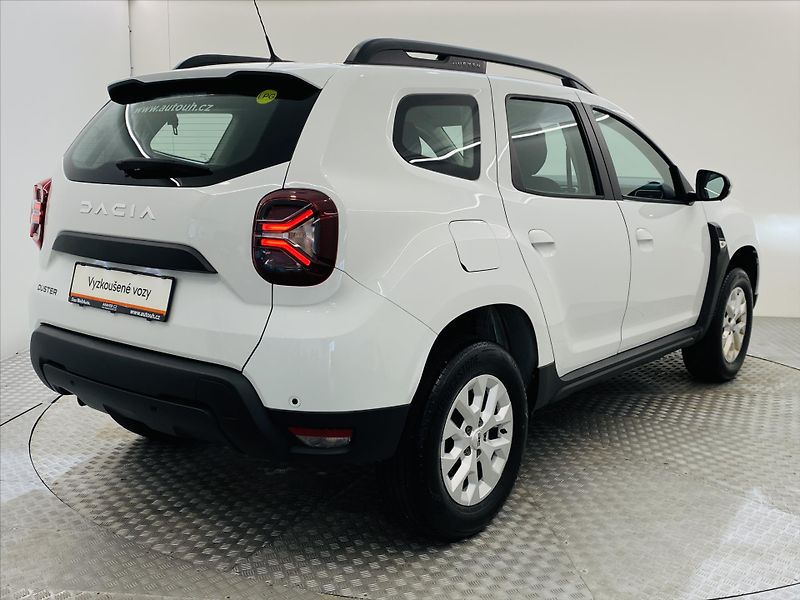 Dacia Duster 1,0 TCe LPG  67 kW 1. maj. ČR - fotka 2 z 25