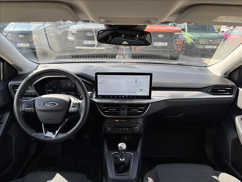 Ford Focus 1,5 EcoBlue 88kW Titanium - fotka 16 z 41
