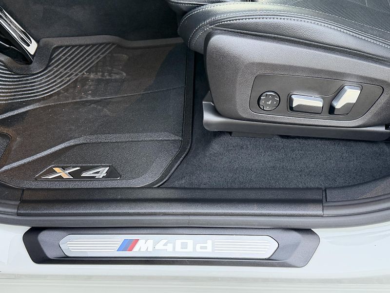 BMW X4 3.0 M40d - fotka 13 z 19
