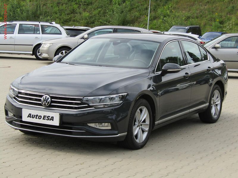 Volkswagen Passat (2021) 2.0TDi, ČR, Elegance, DSG - fotka 3 z 22