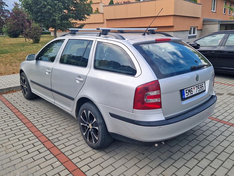 Škoda Octavia (2005) - fotka 5 z 8