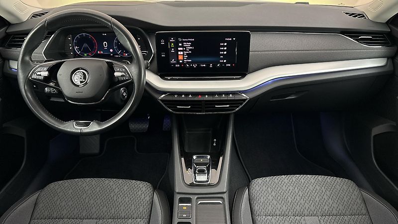 Škoda Octavia 2.0 TDI DSG Style - fotka 8 z 27