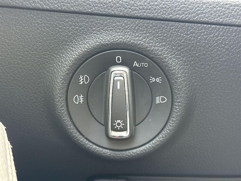 Škoda Superb (2022) Combi 2.0 TDI DSG Style - fotka 16 z 33