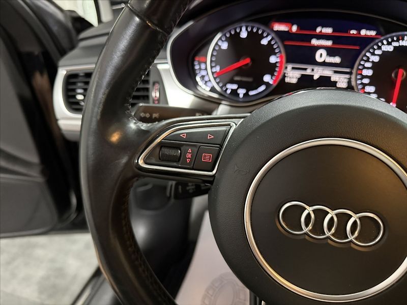 Audi A6 Allroad 3,0   TDI MATRIX KAMERA ALCA - fotka 11 z 37
