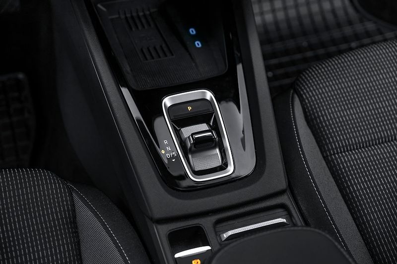 Škoda Octavia 1,5 M-HeV 110kW DSG LED - fotka 16 z 19
