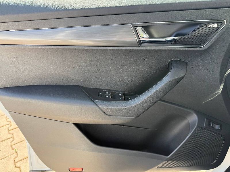 Škoda Karoq (2017) 2.0 TDI 110 kW Style DSG 4x4 - fotka 21 z 25