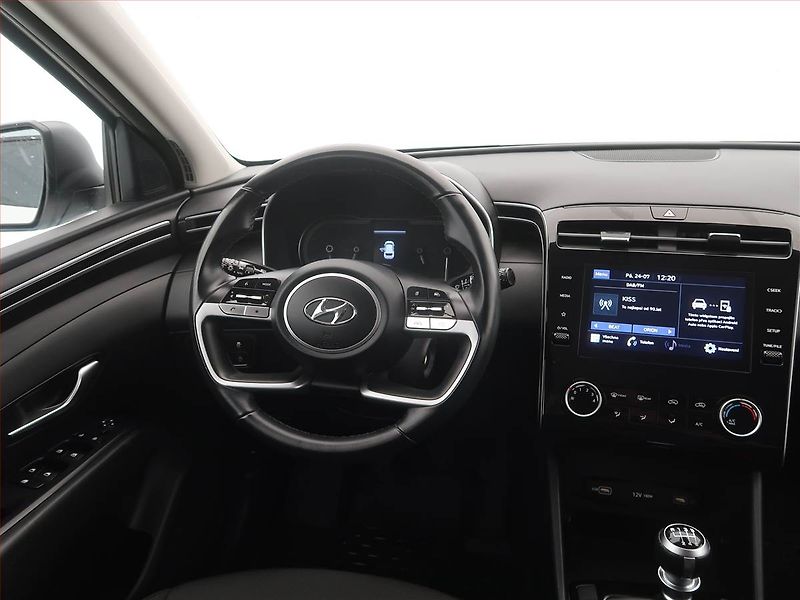 Hyundai Tucson (2023) 1.6 T-GDI - fotka 7 z 17
