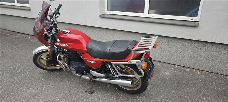 Honda CB400N 0,4 - fotka 2 z 6