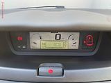 Citroën Grand C4 Picasso (2011) 1.6 HDi, AT, AC, temp - náhled 15