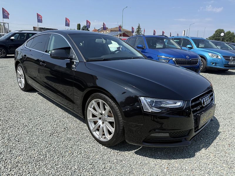 Audi A5 2.0 TDI QUATTRO SPORTBACK - fotka 1 z 13