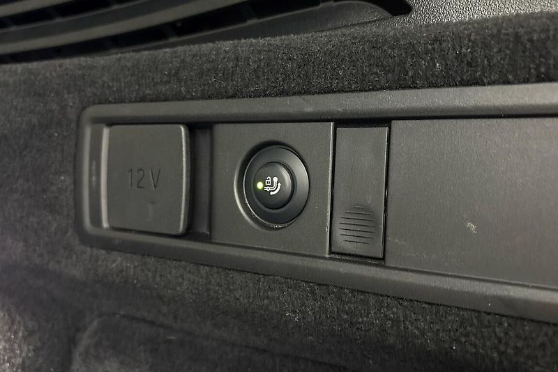 BMW X5 xDrive30d - fotka 13 z 28