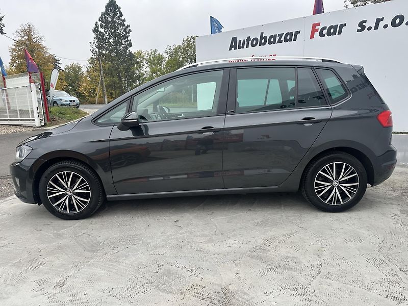 Volkswagen Golf Sportsvan (2016) 1.4 TSI DSG ser.knížka - fotka 4 z 43