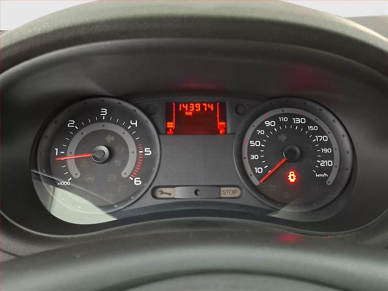Renault Clio (2006) 1.5 dCi, po STK, dobrý stav - fotka 11 z 14