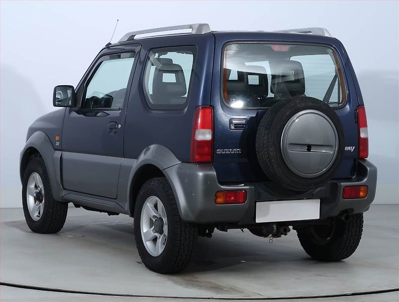 Suzuki Jimny (2006) 1.3 16V, 4X4, Vyhř. sedaček - fotka 4 z 16