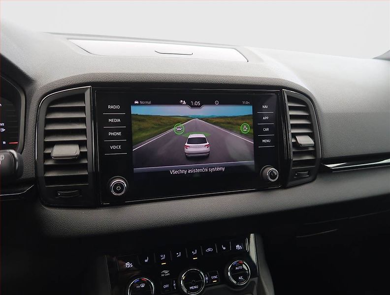 Škoda Karoq (2021) Sportline 1.5 TSI, digi klima - fotka 18 z 27