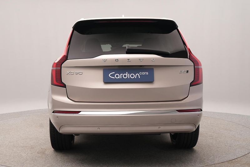 Volvo XC90 (2026) B5 AWD AUT BRIGHT PLUS 7míst - fotka 12 z 32