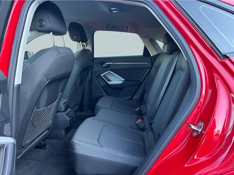 Audi Q3 2.0TDi 110kW - fotka 23 z 24
