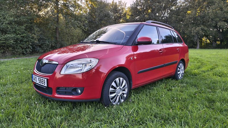 Škoda Fabia (2009) 1.2 HTP LPG - fotka 1 z 21