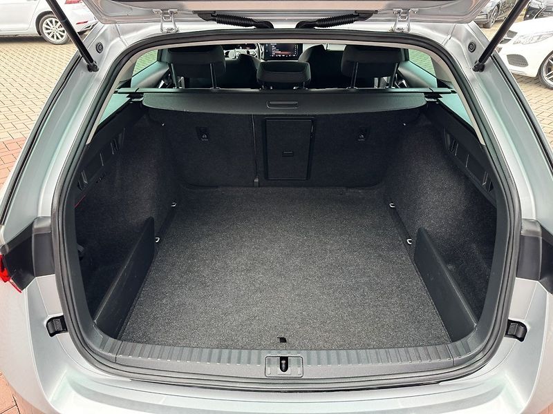 Škoda Octavia (2021) 2.0TDi 110kW 4x4 DSG LED - fotka 25 z 50