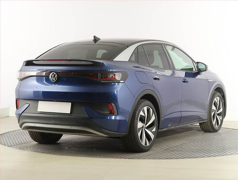 Volkswagen ID.5 (2023) Pro Perf. (82 kWh), SoH 93% - fotka 5 z 32