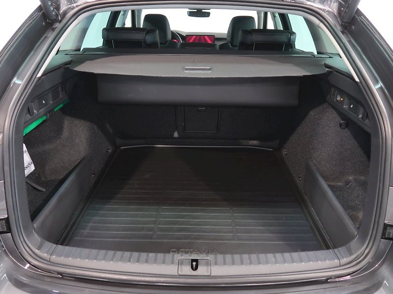 Škoda Octavia (2025) EXCLUSIVE 2.0TDI 110KW DSG TAŽ - fotka 44 z 47