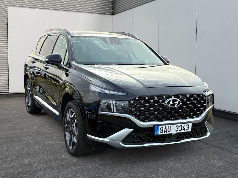 Hyundai Santa Fe (2023) LUXURY 1.6TGDI 132kW 4x4 TAŽNÉ - fotka 3 z 11