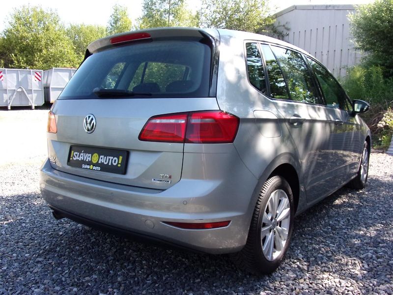 Volkswagen Golf Sportsvan (2015) 1.6TDi 81kW@PĚKNÉ@VYBAVENÉ@KM@ - fotka 5 z 21