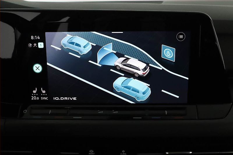 Volkswagen Golf (2021) Style 1.5 TSI - fotka 13 z 19