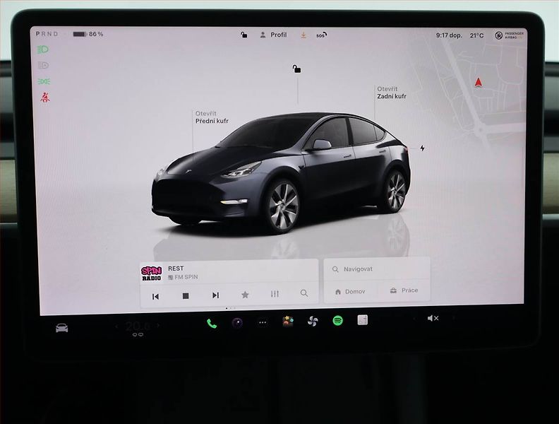 Tesla Model Y (2022) Long Range AWD 79kWh, SoH 89% - fotka 12 z 24