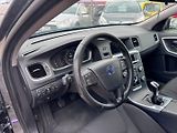 Volvo V60 (2016) D2 2,0D 88 KW TAŽNÉ - náhled 18