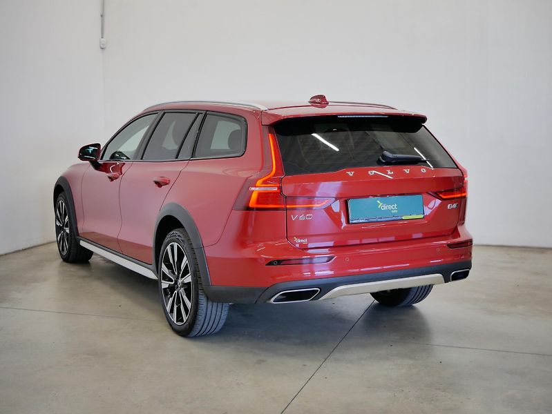 Volvo V60 - fotka 7 z 30