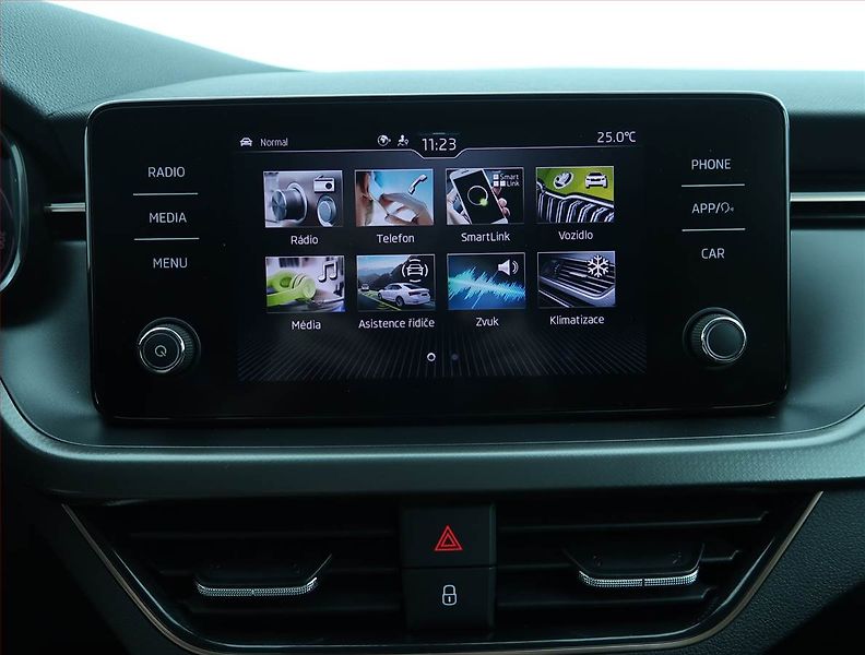 Škoda Kamiq (2021) Style 1.0 TSI - fotka 17 z 19