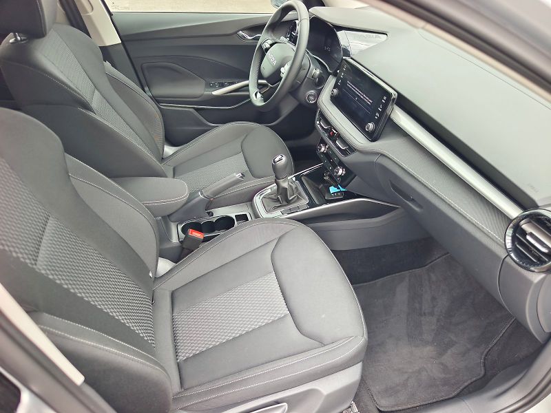 Škoda Fabia (2025) TOP SELEC TS 85/1.0 M6F - fotka 12 z 29