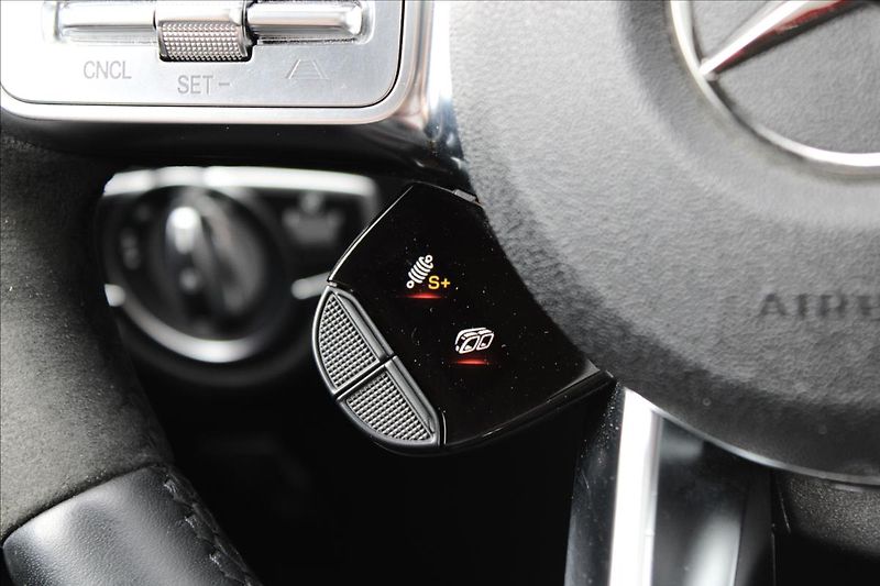 Mercedes-Benz GLC 43 AMG 4M/TOP-VÝBAVA/DPH - fotka 17 z 49