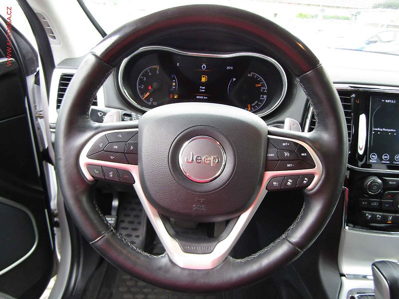 Jeep Grand Cherokee (2019) 3.0 CRD 4x4, 2.maj,ČR - fotka 25 z 26