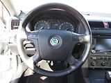 Škoda Octavia (2008) 1.9 TDi, xenon, autoAC - náhled 18